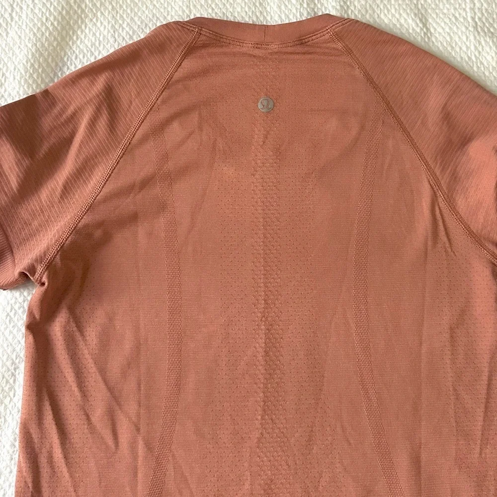 Lululemon Swiftly Tech Short Sleeve Shirt 2.0 - Pink Savannah SZ 4